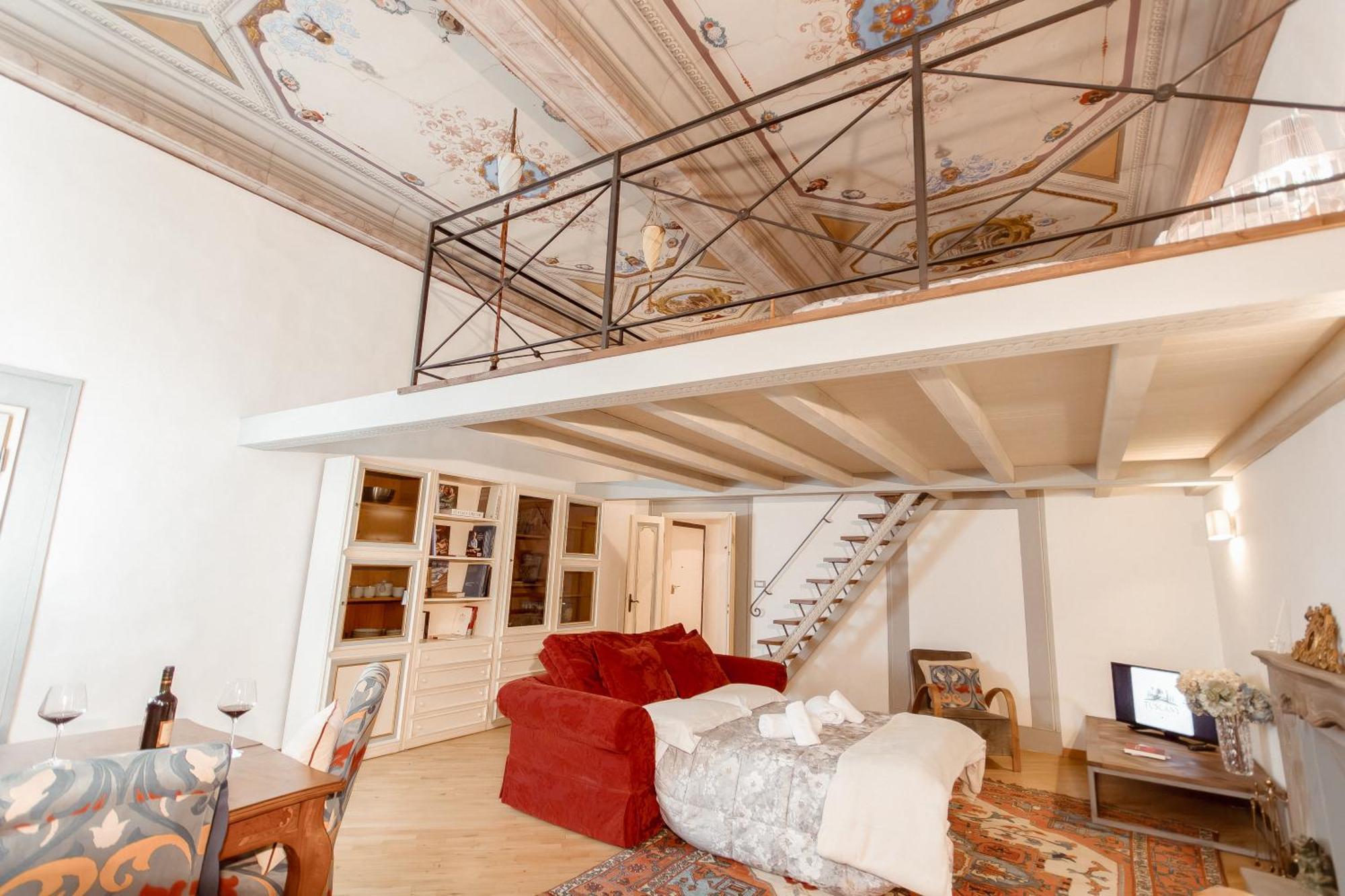 Elegant Loft Serragli Apartamento